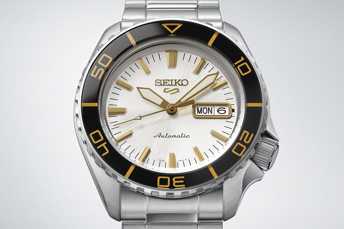 Zegarki Seiko 5 Sports SKX SNZH 4