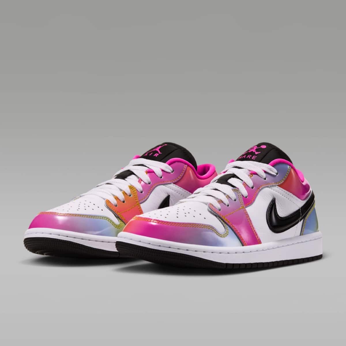 Air Jordan 1 Low Lola Bunny IX6038-100 4