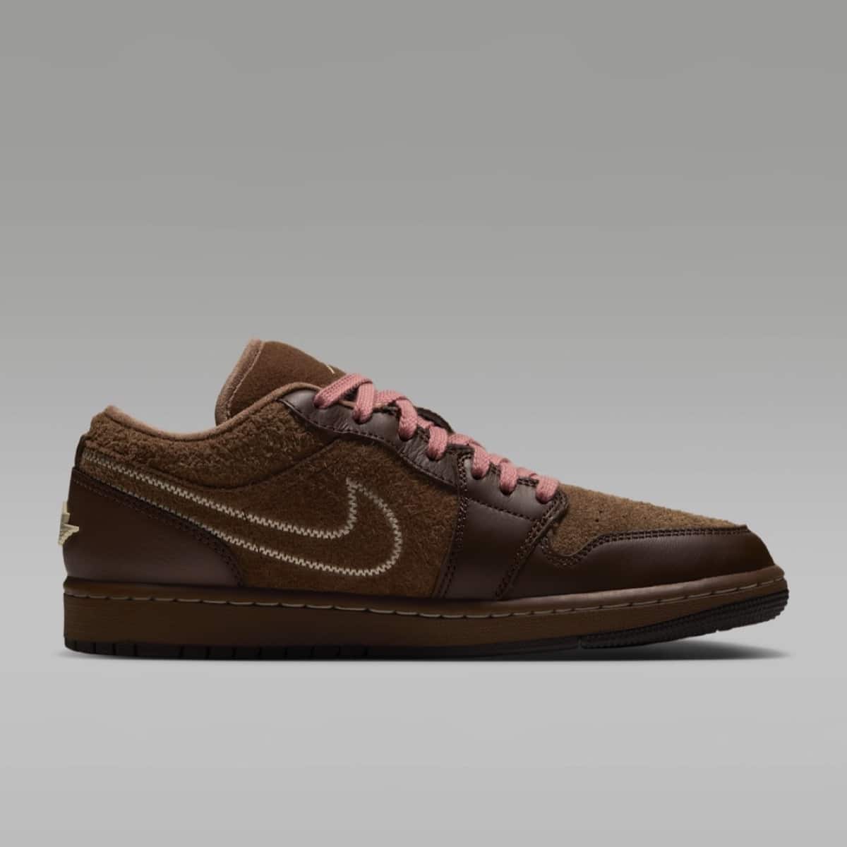 Air Jordan 1 Low SE Cacao Wow IQ5498-200 3