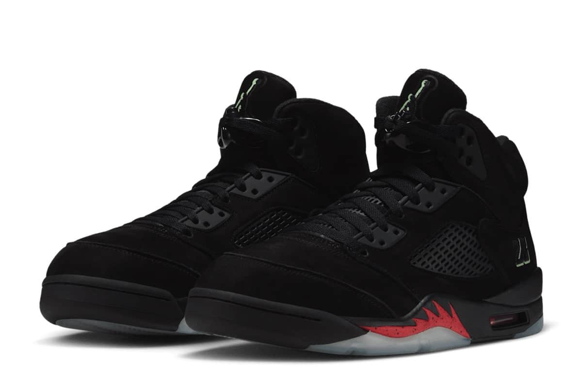 Air Jordan 5 „Halloween” – czerń, czerwień i blask w ciemności