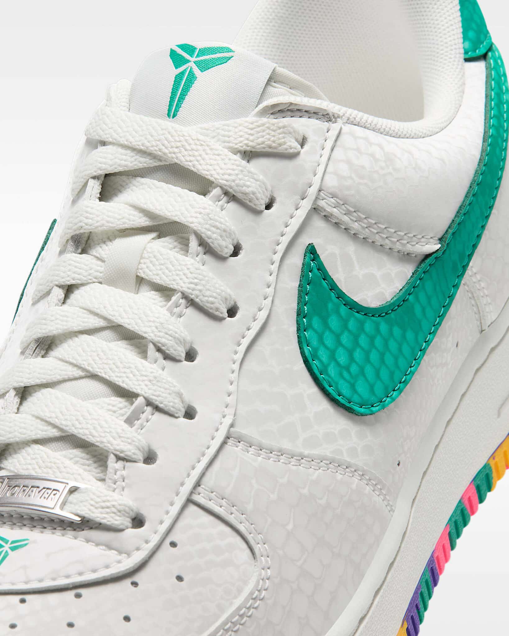 Kobe Bryant x Nike Air Force 1 Low Parade IB0018-104 7