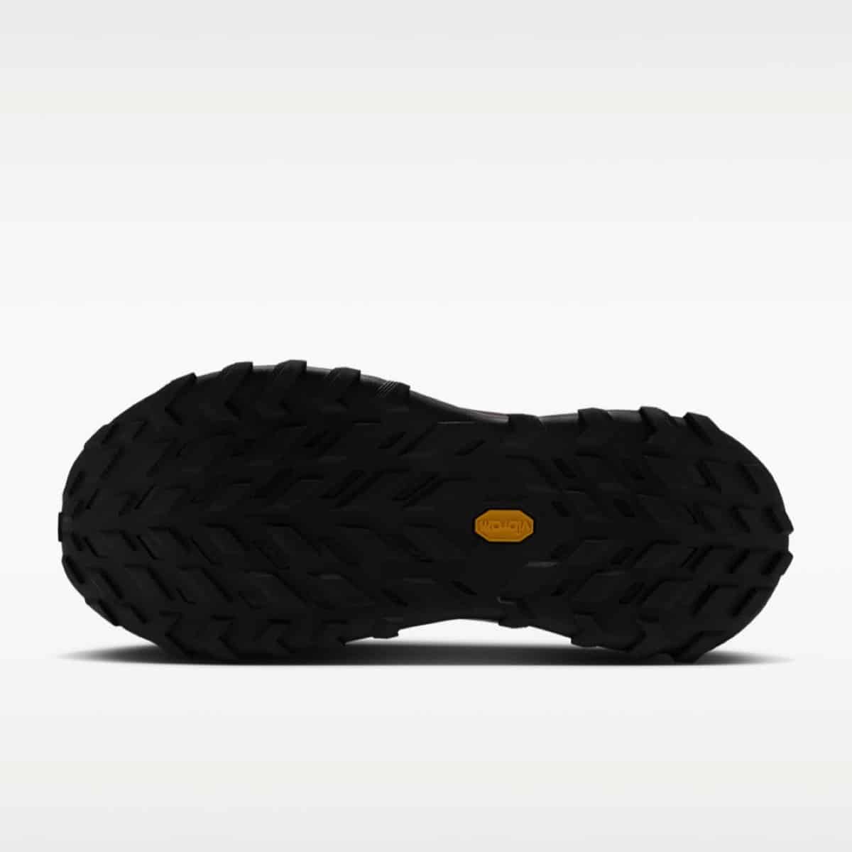 Nike ACG Zegama Hike Pure Platinum Hyper Pink IO7854-006 1