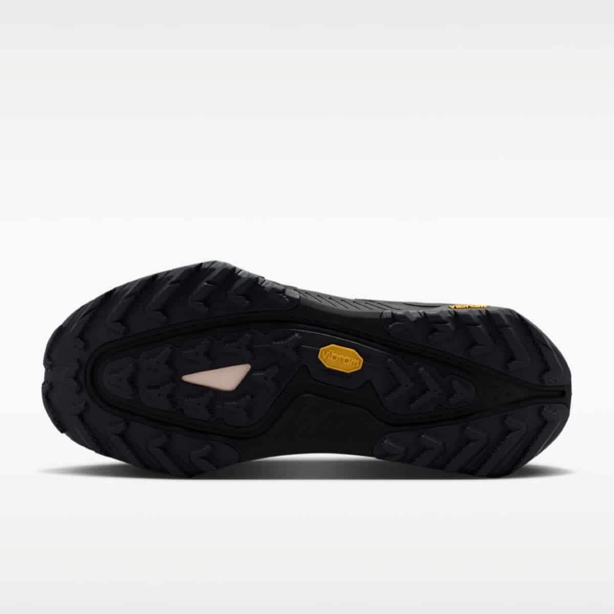 Nike ACG Zegama Trail Cream Black HV8113-202 1