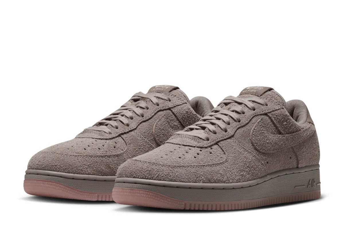 Nike Air Force 1 Low z kartą MTA Metrocard z nowojorskiego metra