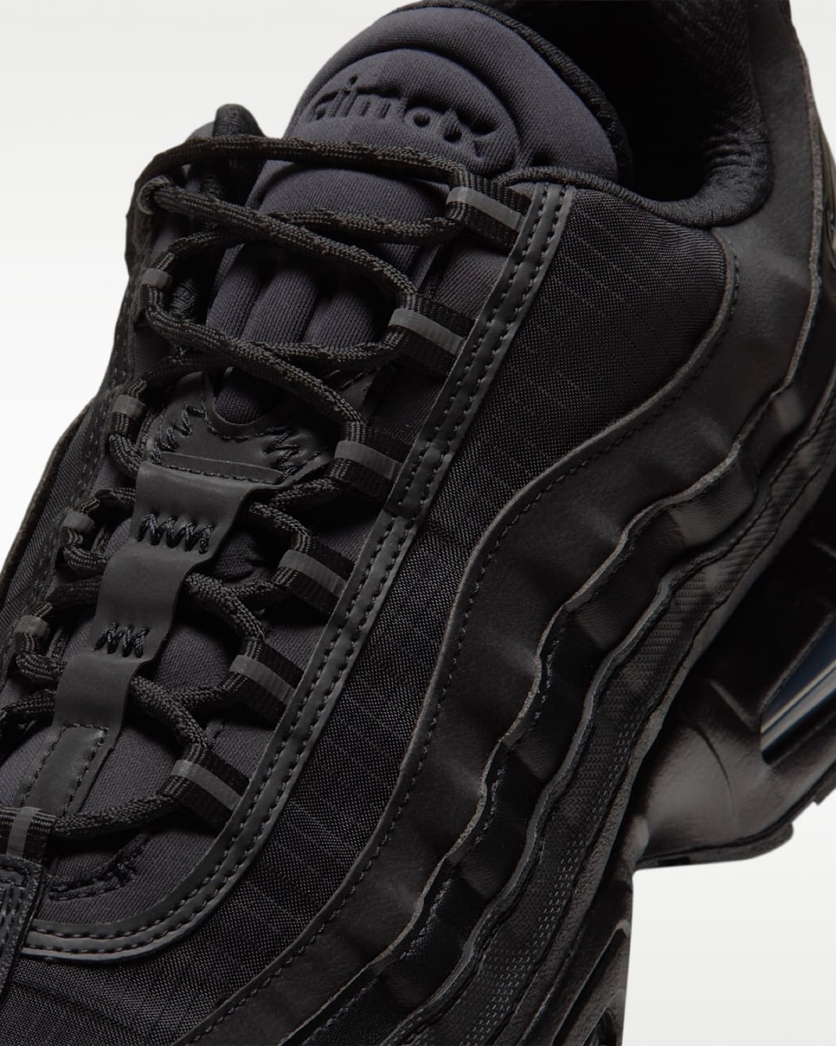 Nike Air Max 95 GORE-TEX Black IO1877-002 7