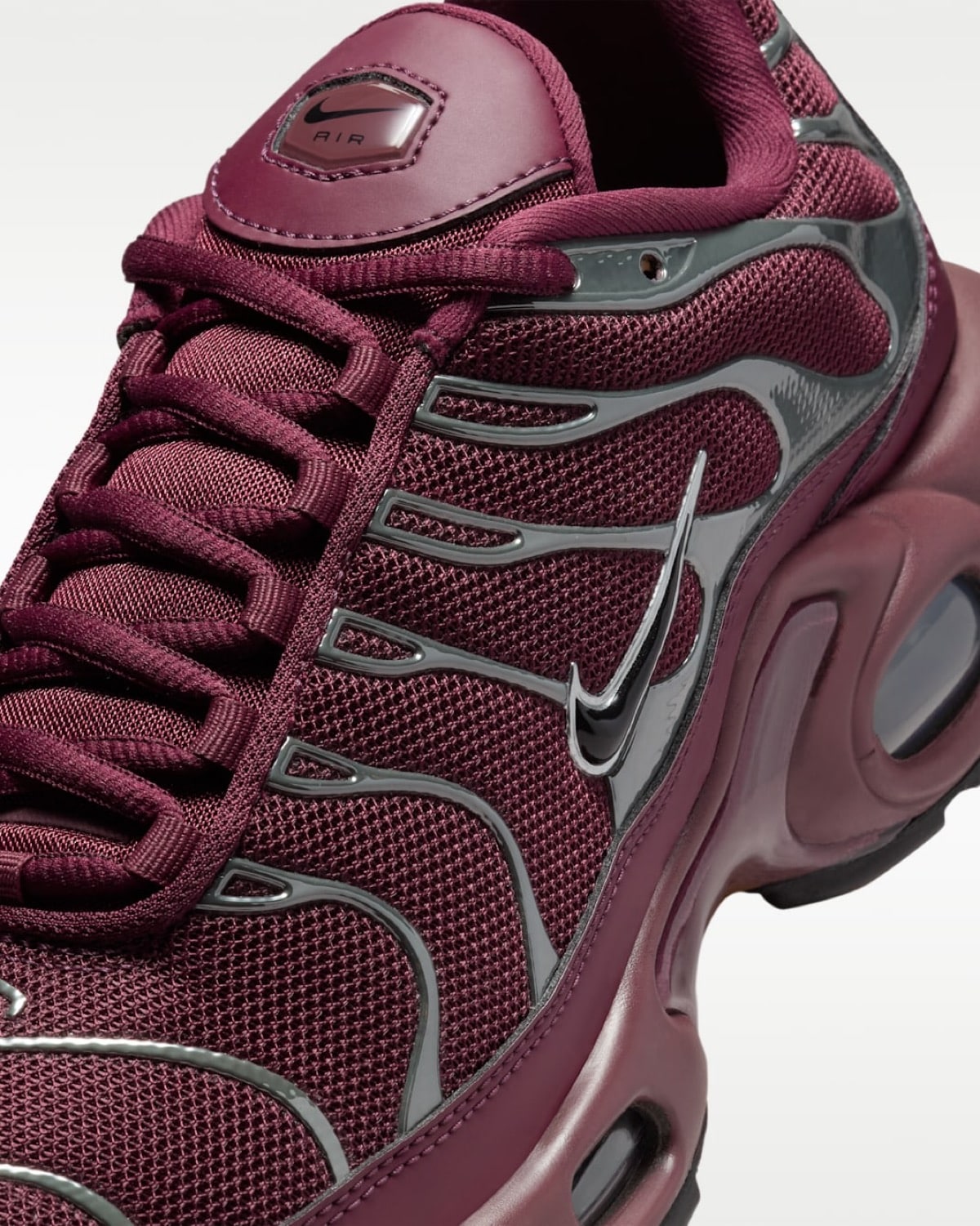 Nike Air Max Plus Night Maroon HJ9743-600 7