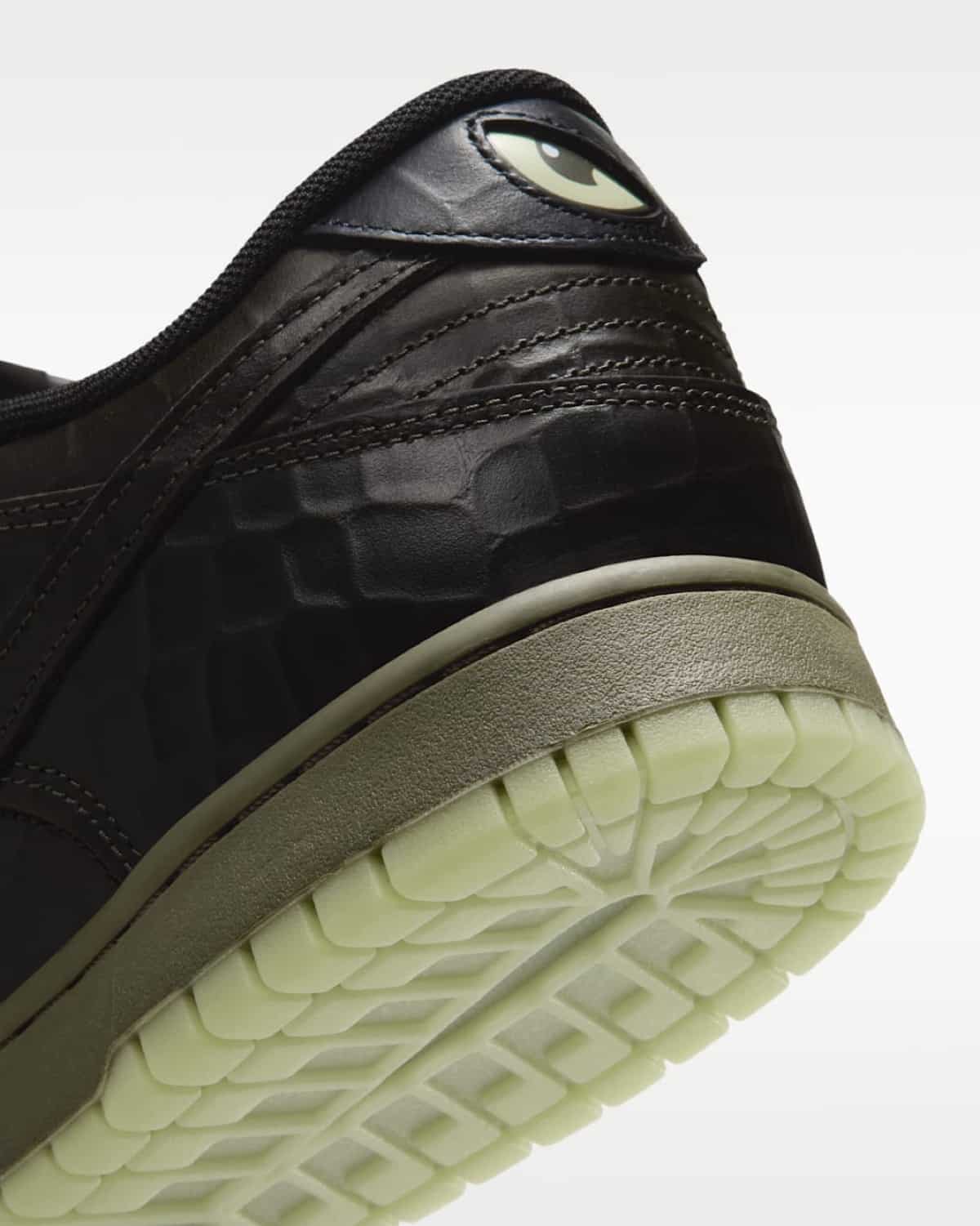 Nike Dunk Low Shibuya Halloween IX5169-300 8