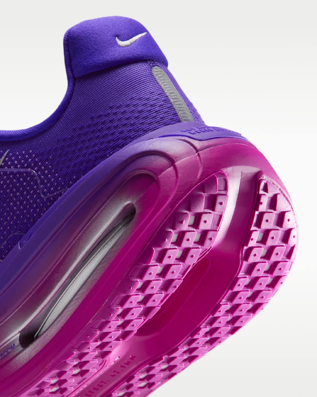 Nike Vomero Premium Dark Concord Vivid Purple HQ2050-500 8